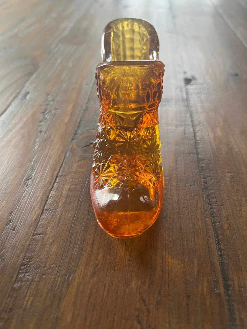 Vintage Fenton Amber Daisy & Button Bow Glass Shoe - Picture 5 of 7